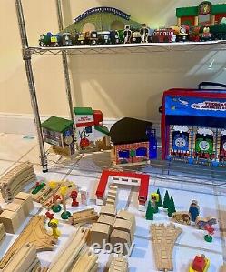 Thomas & Friends Wooden Train HUGE LOT Railroad Pieces TrainsTrack Carrying Case