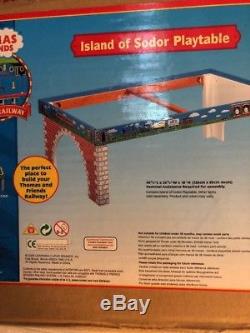 Thomas Tank Engine Friends Wooden Railway Island of Sodor Play table New In Box