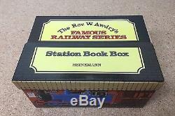Thomas The Tank Engine 26 book set W. Awdry's Station Book Box 1989