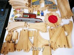 Thomas The Tank Engine & Friends Wooden Toy Train Tracks and Accesories Lot 140