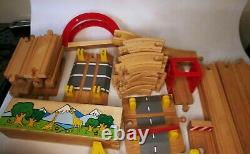 Thomas The Tank Engine & Friends Wooden Toy Train Tracks and Accesories Lot 140