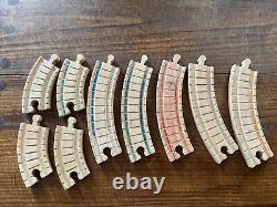Thomas The Tank Engine & Friends Wooden Toy Train Tracks and Accessories