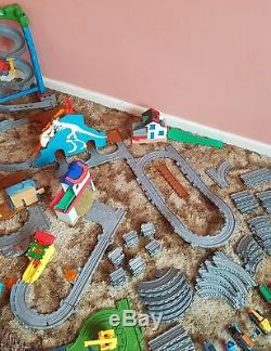 Thomas The Tank Engine Take And Play Massive Toy Bundle, 23 Vechiels, 8 Sets