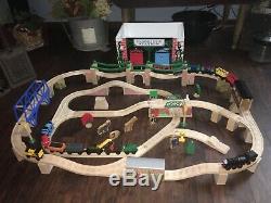 Thomas The Tank Engine Wooden Railway Tunnels And Bridges Playset Extra Trains