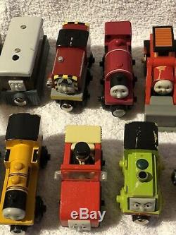 Thomas The Tank Engine Wooden Train Lot 23 Trains, 100 Pieces Total