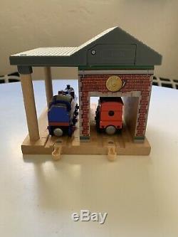Thomas The Train Wooden Railway Set