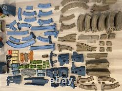 Thomas TrackMaster Huge Lot 32 working tested engines On Some Lot Of Tracks ++++