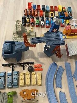 Thomas TrackMaster Huge Lot 32 working tested engines On Some Lot Of Tracks ++++