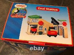 Thomas Train Friends Tank Engine Wooden Railway Coal Station Loader & Cargo Car