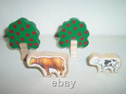 Thomas Wooden A Cow on the Line Set 99115 1994 Bluebell & Calf & Apple Trees