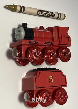Thomas Wooden Metallic Red James Special Edition Train Set Engine Tender Railway