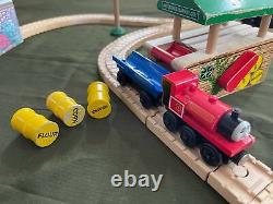 Thomas Wooden Railway AROUND THE BARREL LOADER SET + EXTRAS Clickity Clack