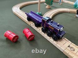 Thomas Wooden Railway AROUND THE BARREL LOADER SET + EXTRAS Clickity Clack