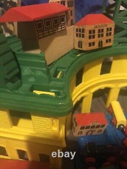 Thomas and Friends SUPER STATION with Trains And Buildings + More