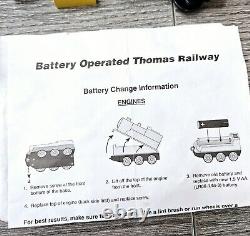 Thomas the Tank Engine Express Twist and Turn Battery Powered Set Complete Box
