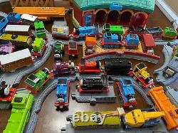 Thomas the Train 100+ lot Engines, Tracks, Cars Building Huge Bundle