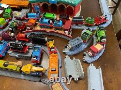 Thomas the Train 100+ lot Engines, Tracks, Cars Building Huge Bundle