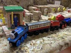 Thomas the Train Engine and Friends Wooden Trains, Track, and Set 171 Pieces
