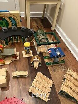 Thomas the Train Friends Wooden Track Set, Buildings, Table, Case And Trains