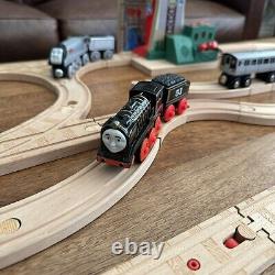 Thomas the Train Steamworks Lift and Repair Train Set Hiro Spencer