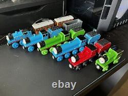 VTG 1999 LOT OF MAIN CAST (NO STRIPE ENGINES) Thomas & Friends Wooden Railway