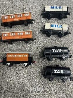 Vintage ERTL Thomas The Tank and Friends LOT of 32